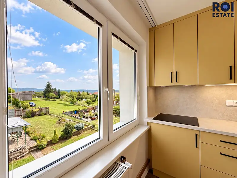 Pronájem bytu 2+1 54 m², Nová Ves – náhled fotky 1