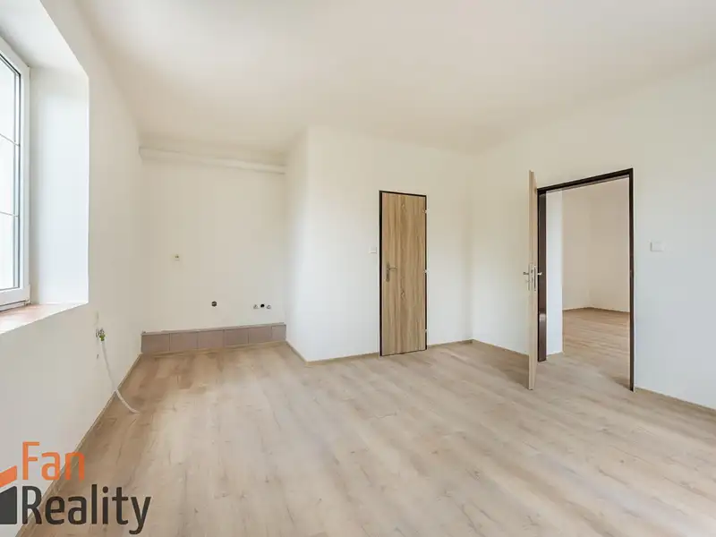 Prodej bytu 2+kk 47 m², Praha – náhled fotky 3