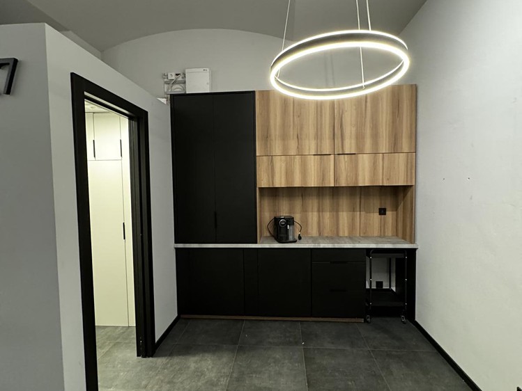 Pronájem komerčního prostoru, 24 m² (6 z 11)