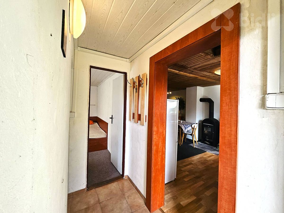 Prodej chaty 41 m², pozemek 381 m² – fotografie 5