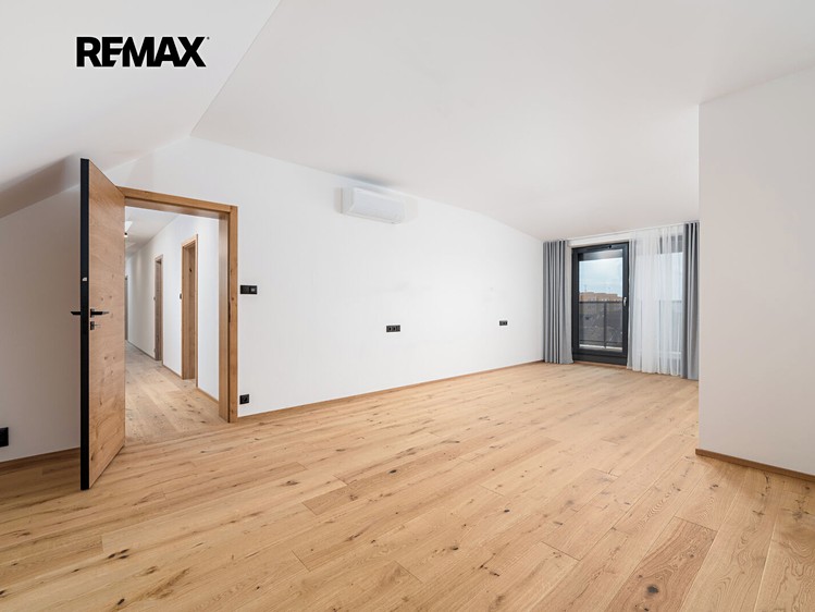 Wohnung 4+kk zum Kauf, 207 m² (17 von 35)