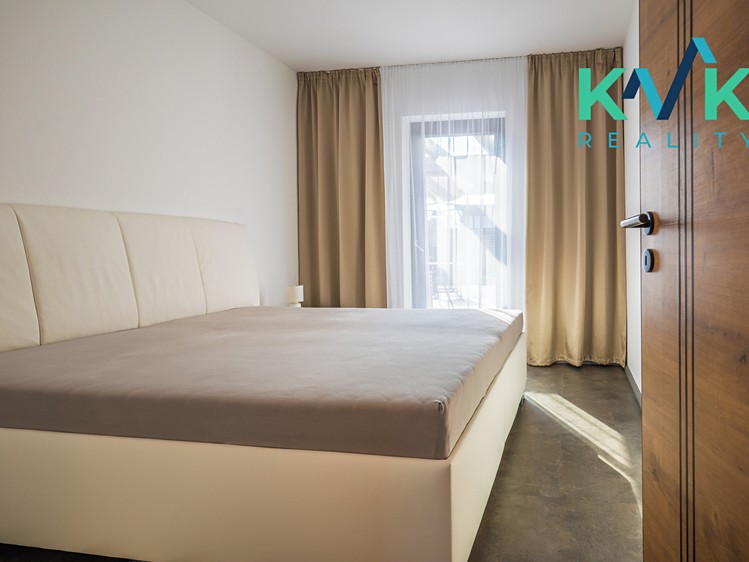 Будинок на продаж, 228 м² (16 з 33)