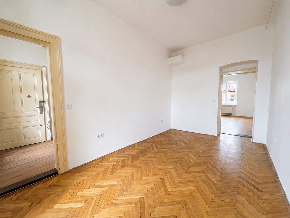 Prodej bytu 2+1 48 m² – fotografie 2