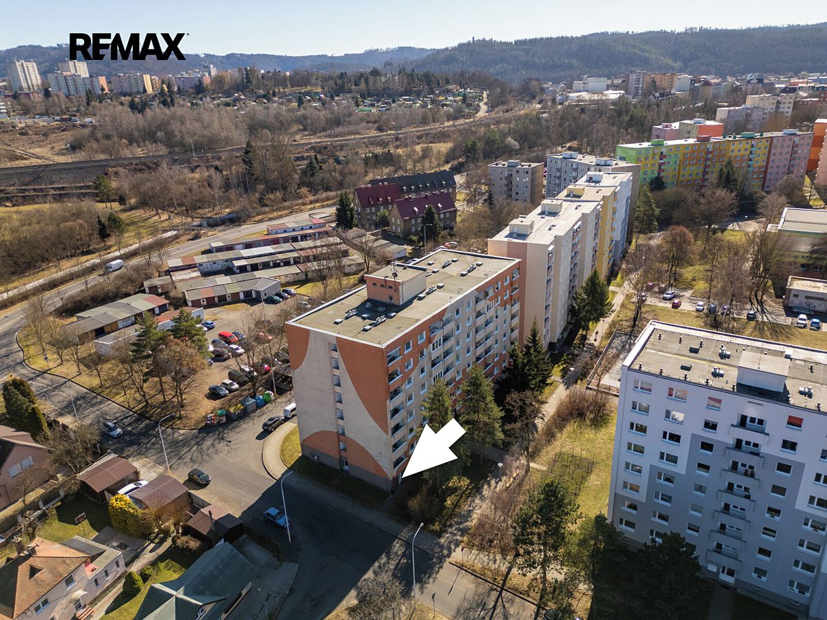 Prodej obchodního prostoru 72 m² – fotografie 3
