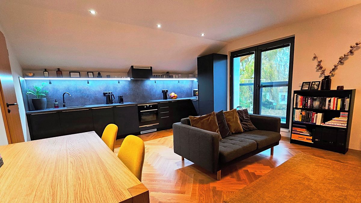 Pronájem bytu 2+kk 52 m²