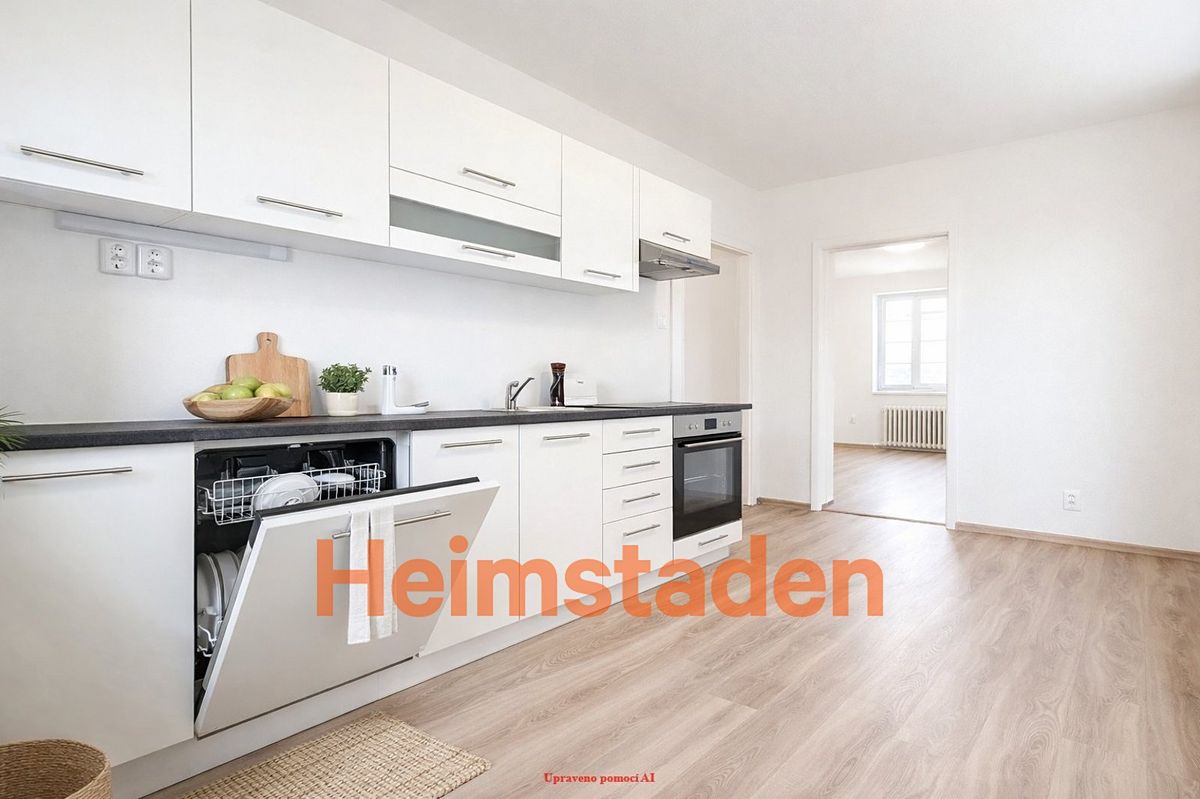 Pronájem bytu 3+1 69 m², Havířov – fotka 1 z 3