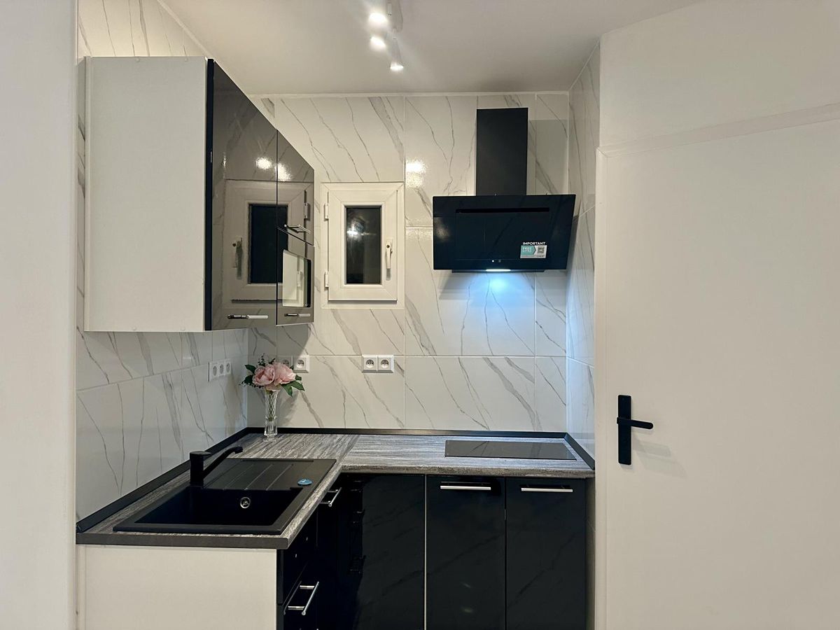 Pronájem bytu 1+kk 38 m²