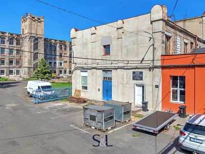 Prodej výrobní haly, prostoru 626 m²