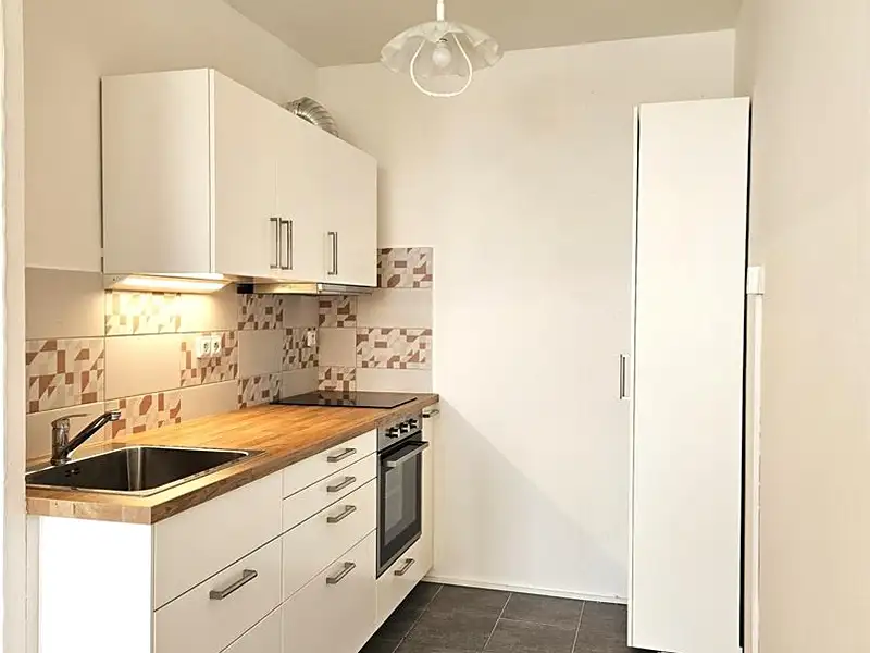 Prodej bytu 2+kk 44 m², Praha – náhled fotky 3