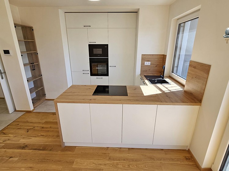 Квартира 2+kk на продаж, 65 м² (16 з 48)
