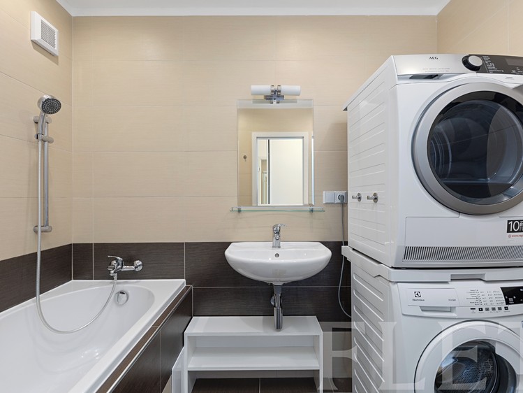Квартира 4+1 на продаж, 80 м² (9 з 14)