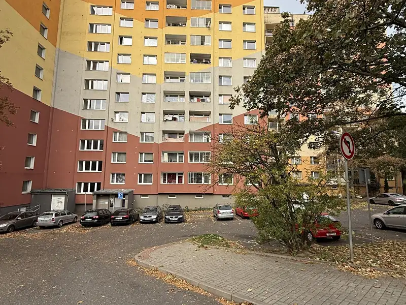 Prodej bytu 1+1 40 m², Chomutov – náhled fotky 2
