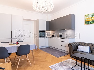 Pronájem bytu 2+kk, 55 m² (2 z 17)