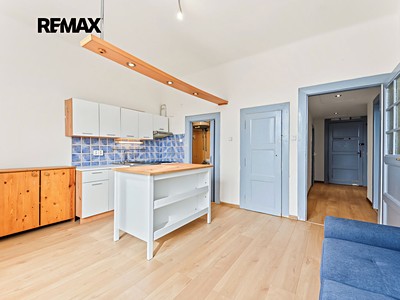 Wohnung 1+1 zum Kauf, 51 m² (2 von 26)