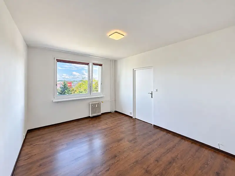 Pronájem bytu 1+1 33 m², Chomutov – náhled fotky 3