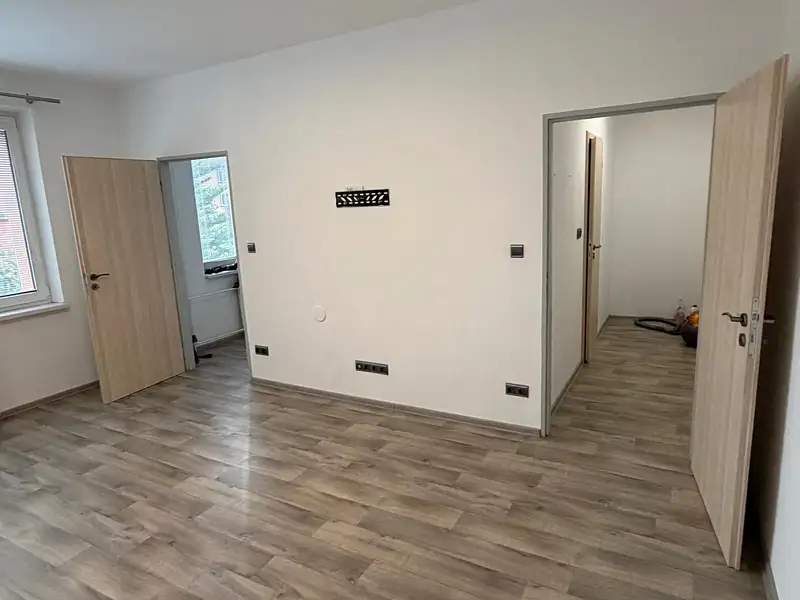 Pronájem bytu 1+kk 32 m², Velké Heraltice – náhled fotky 3