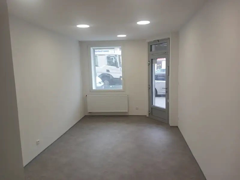 Pronájem obchodního prostoru 34 m², Brno – náhled fotky 3