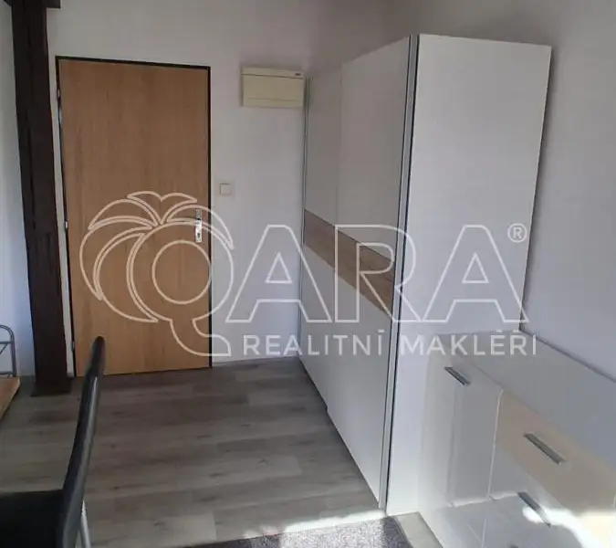 Pronájem bytu 1+kk 24 m², Praha – náhled fotky 3