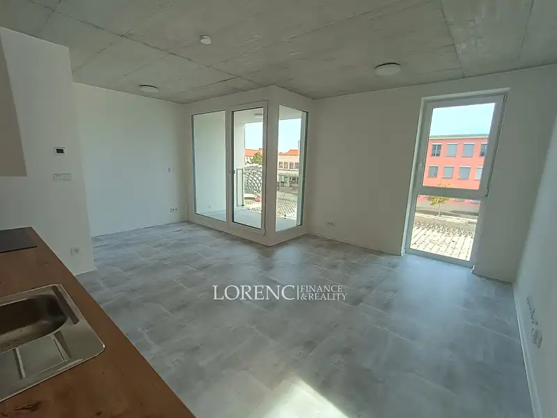 Pronájem bytu 2+kk 31 m², Veselí nad Moravou – náhled fotky 1