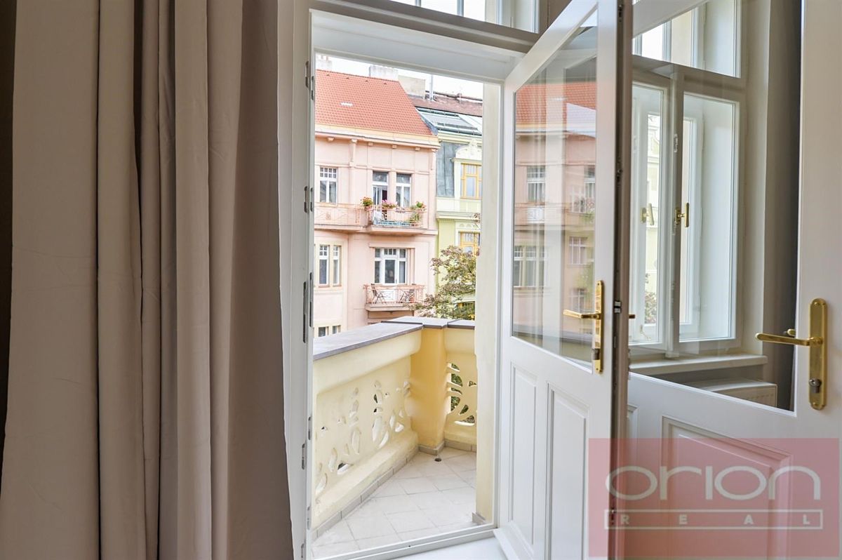 Pronájem bytu 3+kk 93 m² – fotografie 2