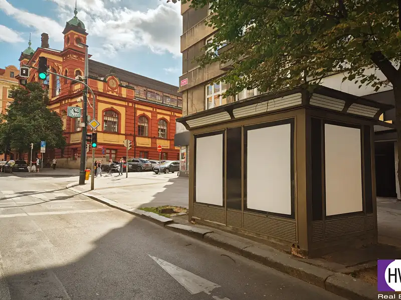 Pronájem obchodního prostoru 10 m², Praha – náhled fotky 1