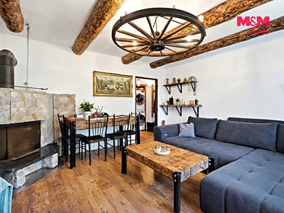 Prodej komerčního prostoru, 433 m² (3 z 30)