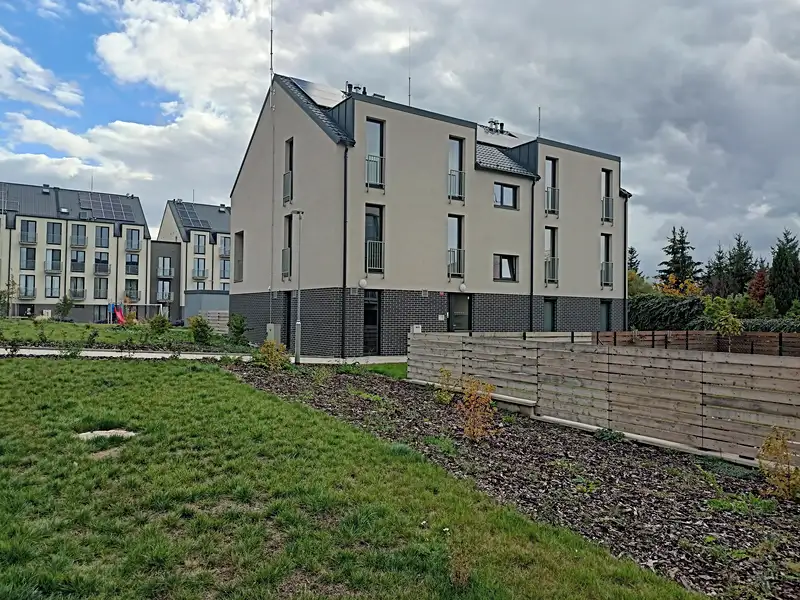Pronájem bytu 2+kk 69 m², Český Brod – náhled fotky 3