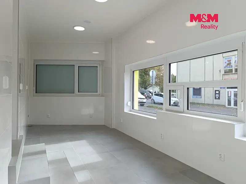 Pronájem obchodního prostoru 25 m², Česká Lípa – náhled fotky 3