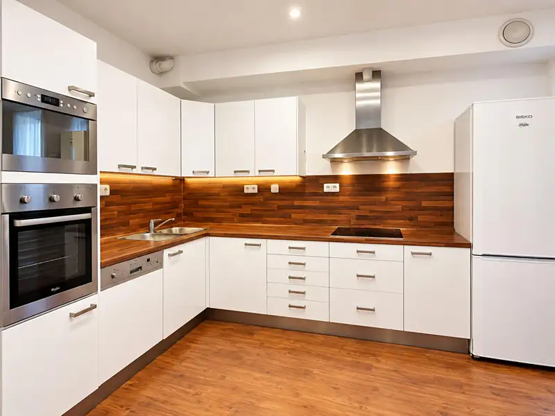 Pronájem bytu 2+kk 85 m², Praha – náhled fotky 2