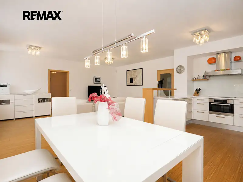 Prodej bytu 4+kk 120 m², Špindlerův Mlýn – náhled fotky 3