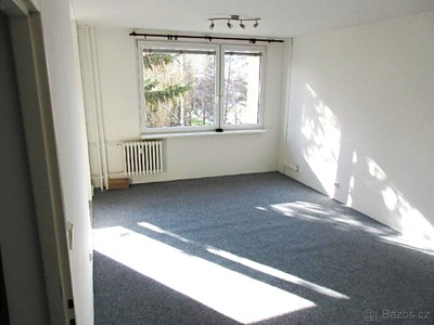 Prodej bytu 1+1, 34 m² (2 z 6)