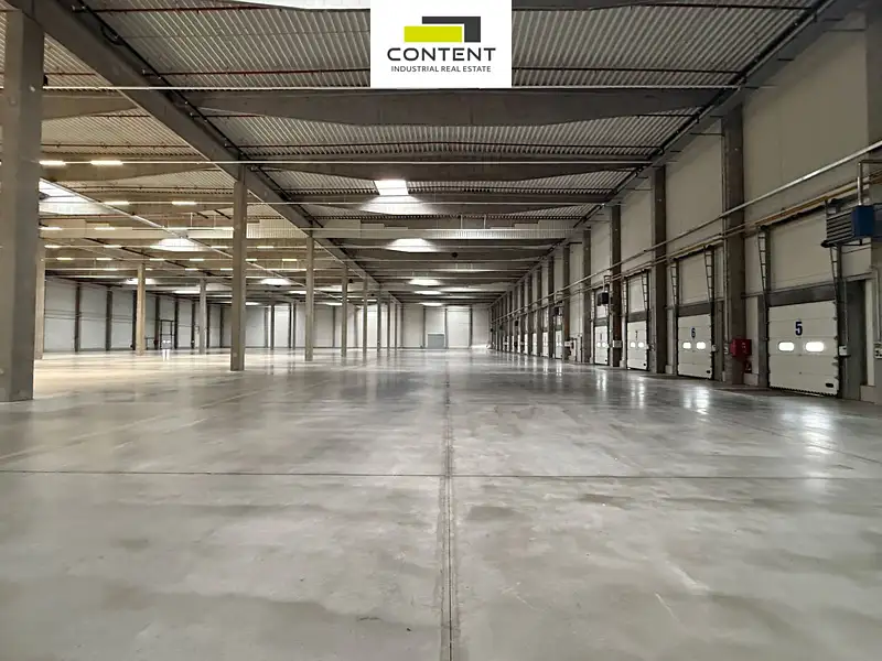 Pronájem výrobní haly, prostoru 36000 m², Ostrava – náhled fotky 1