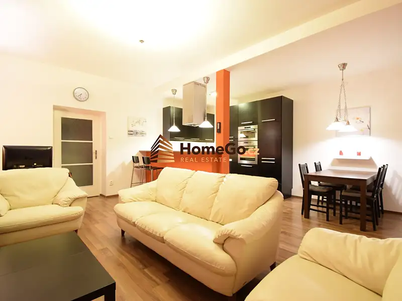 Pronájem bytu 2+kk 77 m², Praha – náhled fotky 2