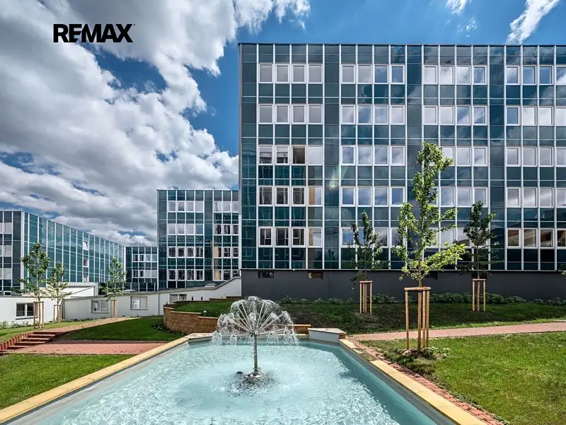 Pronájem bytu 1+1 34 m², Praha – náhled fotky 3