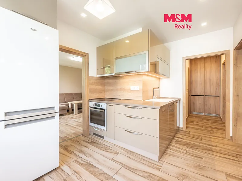 Prodej bytu 3+1, 69 m², Zlín, ul. Slezská