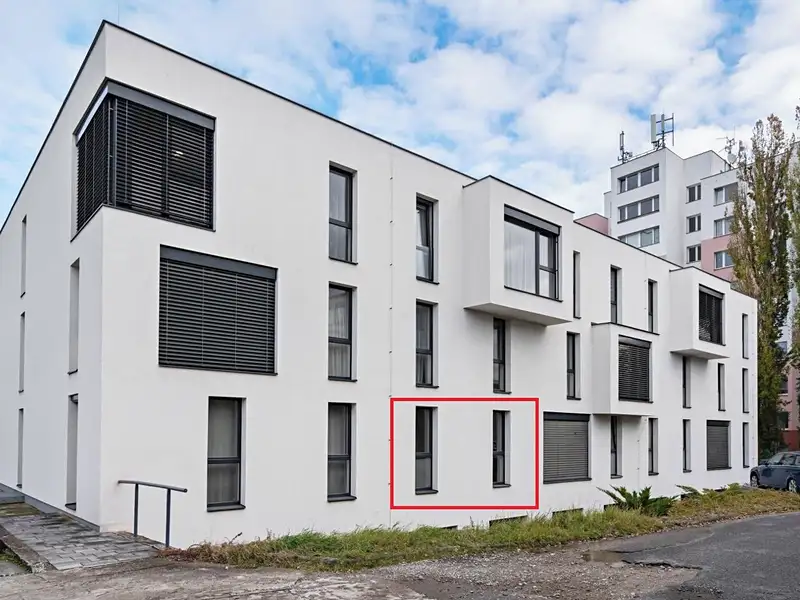 Pronájem bytu 2+1 47 m², Plzeň – náhled fotky 3