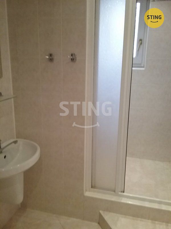 Pronájem bytu 2+kk 37 m² – fotografie 5