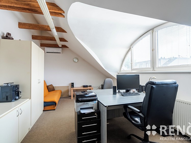 Prodej domu, 265 m² (30 z 39)