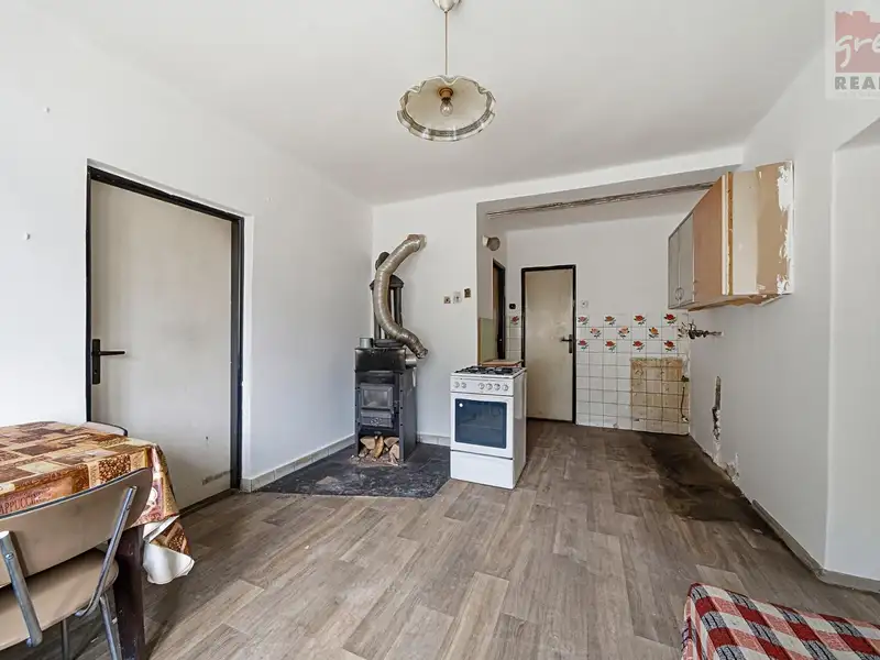 Prodej rodinného domu 266 m², pozemek 1195 m², Opatovice – náhled fotky 3