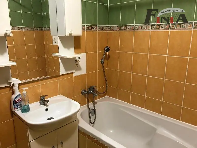 Pronájem bytu 2+1 62 m², Česká Lípa – náhled fotky 2