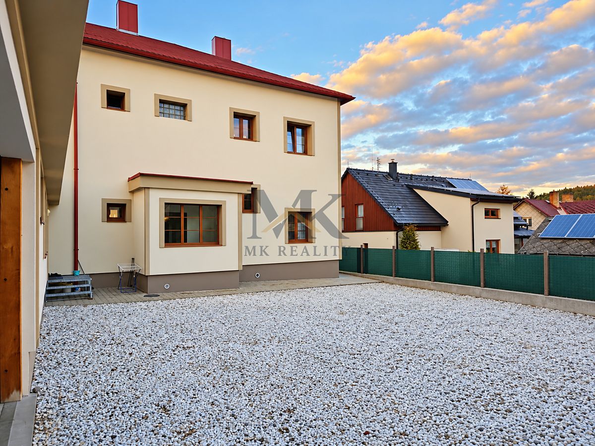Pronájem bytu 1+kk 30 m², Zdíkov – fotka 1 z 3