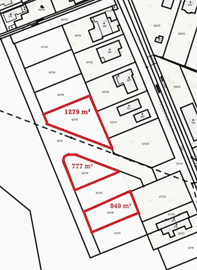 Prodej stavebního pozemku 849 m², Pardubice – fotka 1 z 3
