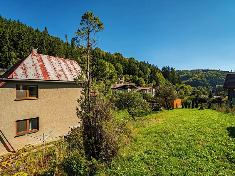 Prodej rodinného domu 150 m², pozemek 972 m², Vsetín – náhled fotky 3