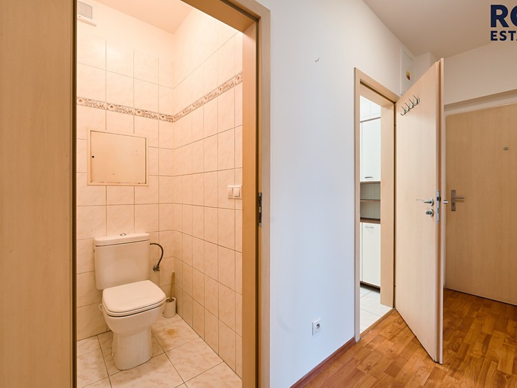 Pronájem bytu 3+kk, 80 m² (14 z 15)