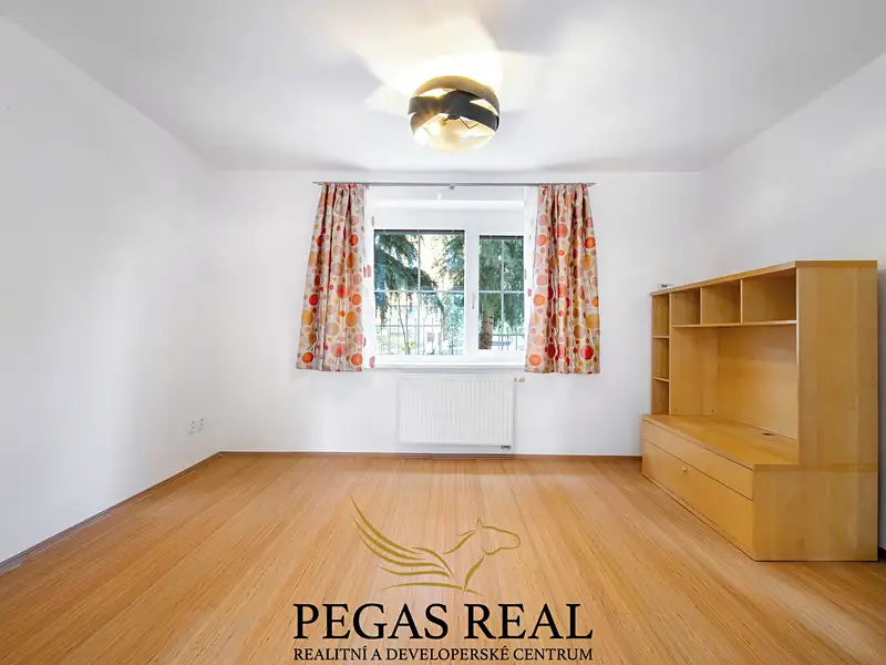 Pronájem rodinného domu 139 m², pozemek 164 m², Brno – náhled fotky 3