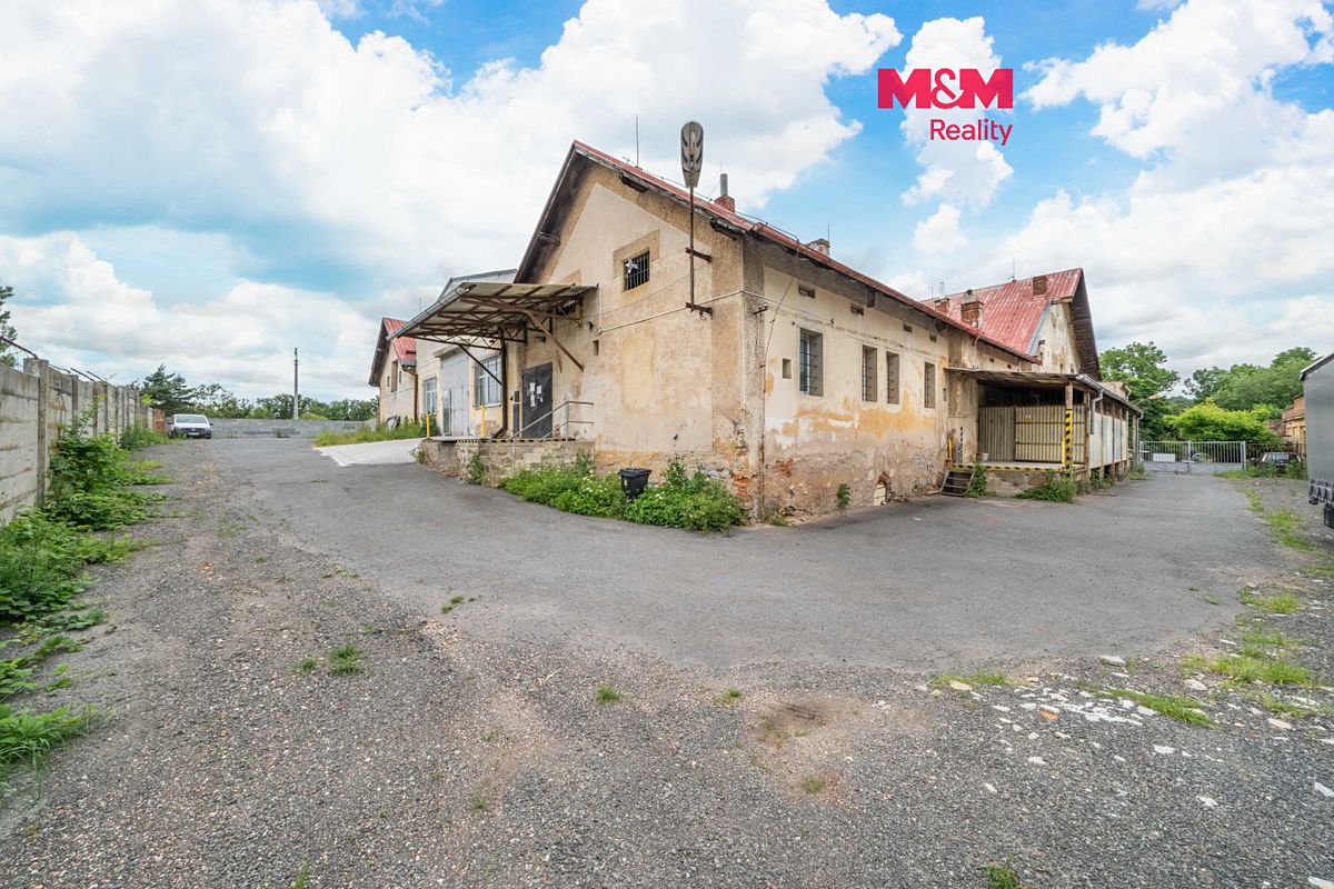 Pronájem skladového prostoru 205 m², Štěnovice – fotka 1 z 3