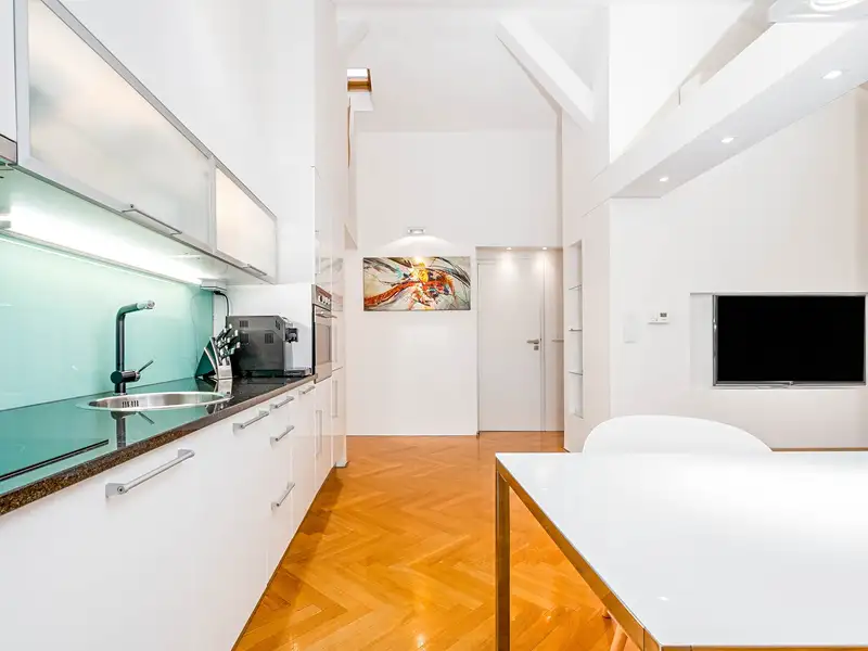 Prodej bytu 2+kk 92 m², Praha – náhled fotky 2