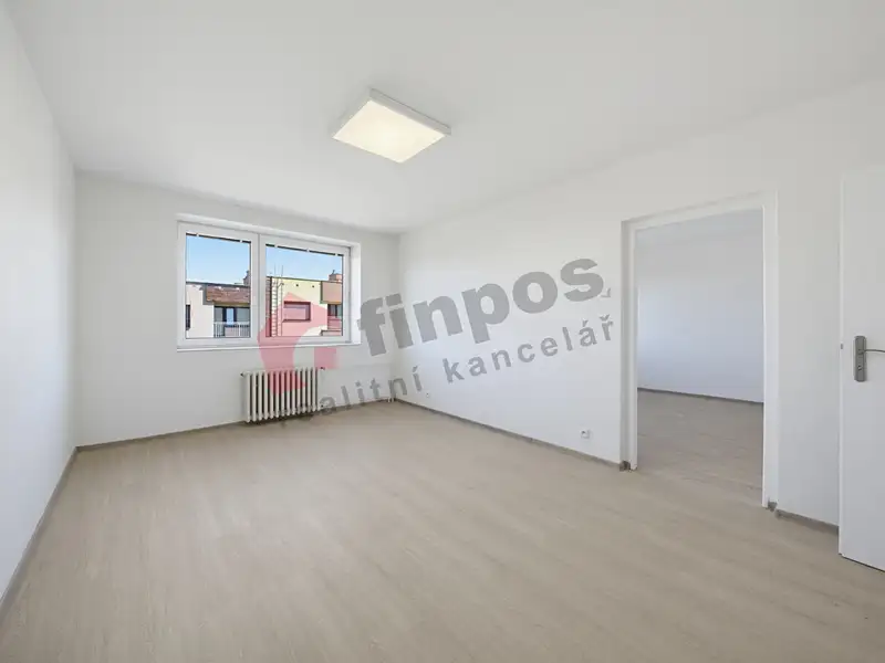 Prodej bytu 3+1 81 m², Praha – náhled fotky 2