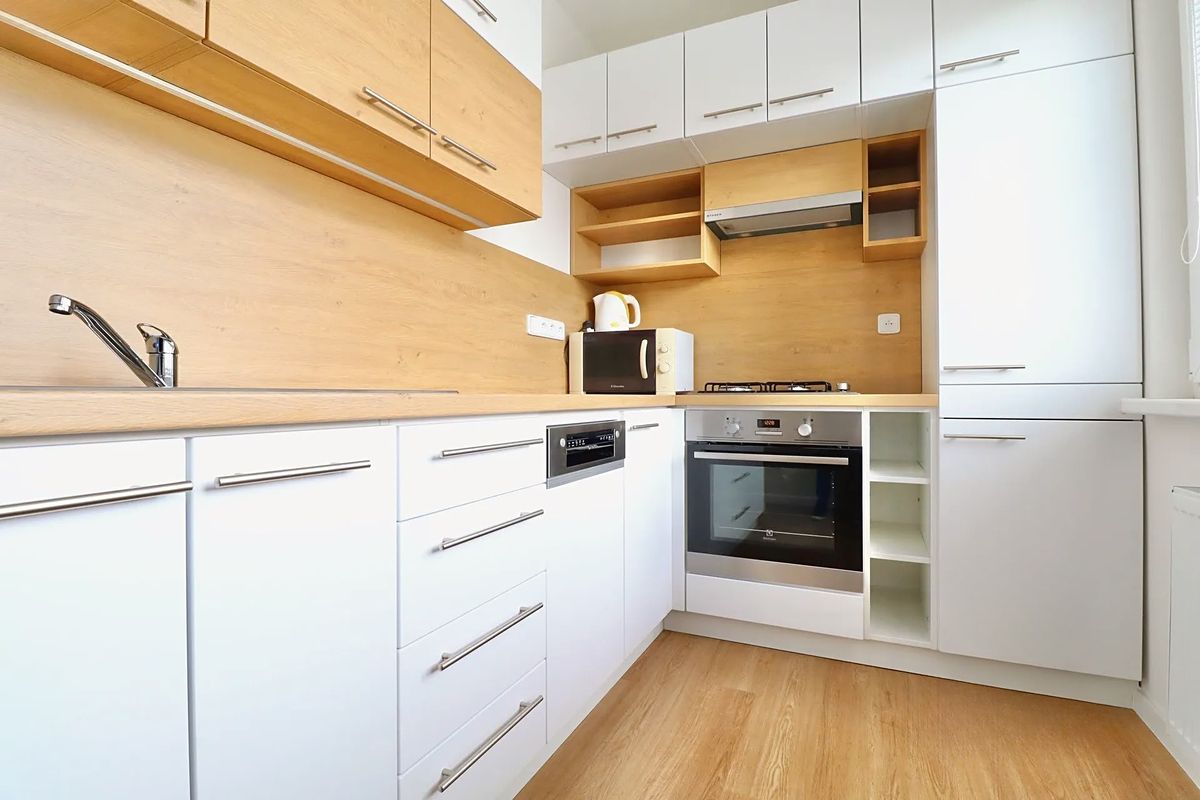 Prodej bytu 2+1 55 m², Praha – fotka 1 z 3