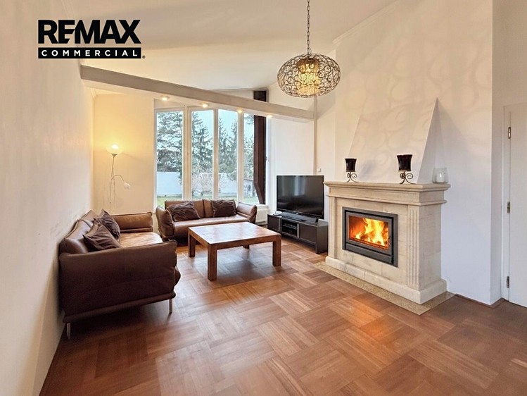 Будинок на продаж, 355 м² (3 з 39)